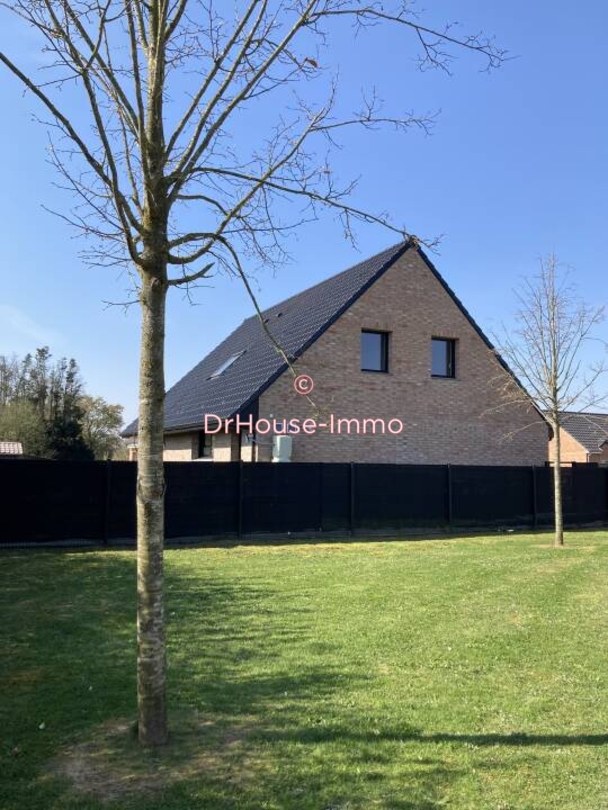 Maison 6 pièces de 143 m² - Lille (59000)