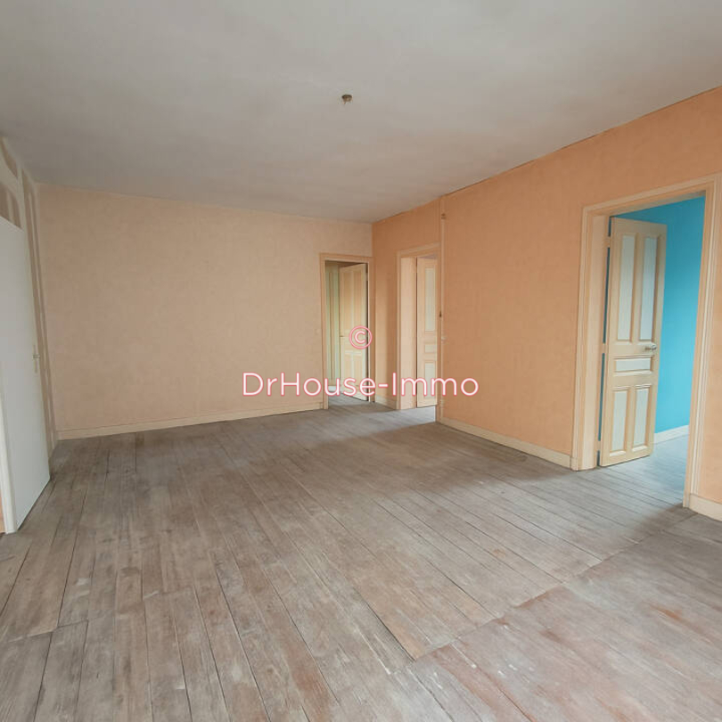 Appartement 4 pièces de 69 m² - Bazancourt (51110)