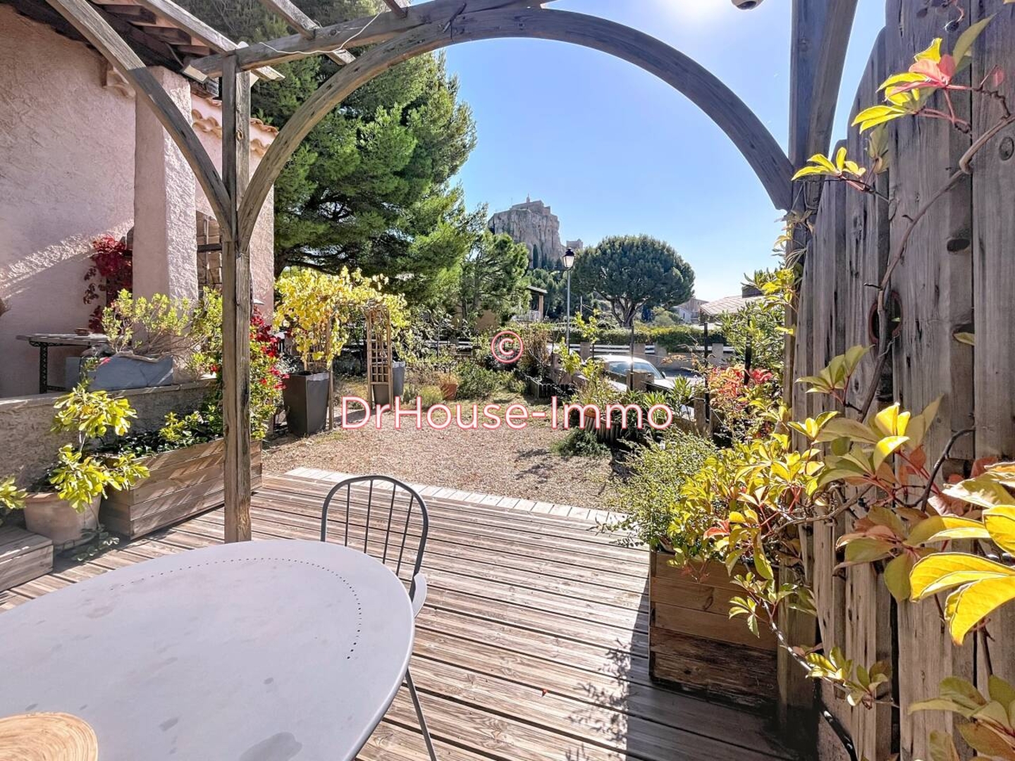 Maison 5 pièces de 125 m² - Vitrolles (13127)