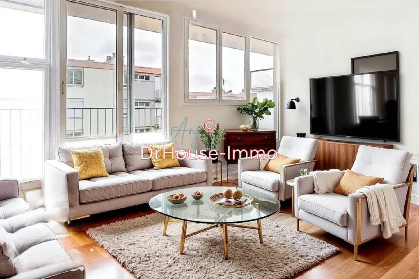 Appartement 5 pièces de 82 m² - Le Plessis-Robinson (92350)