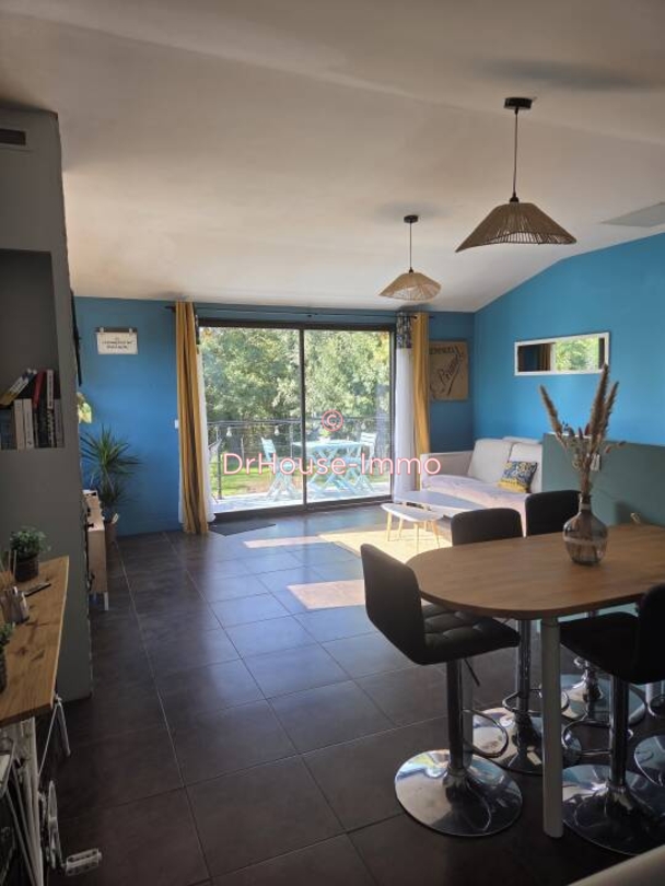 Maison 3 pièces de 70 m² - La Guierche (72380)