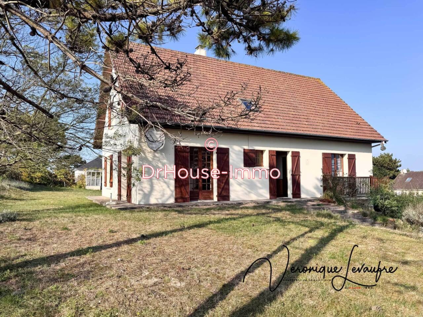 Maison 4 pièces de 150 m² - Saint-Germain-sur-Ay (50430)