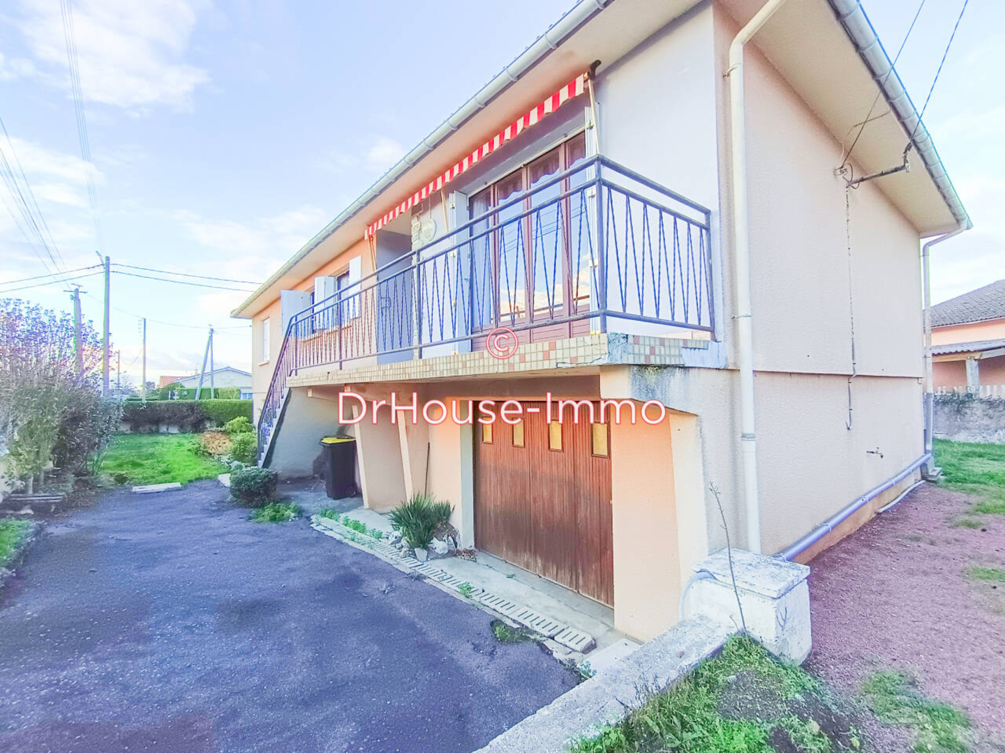 Maison 7 pièces de 143 m² - Thouars (79100)