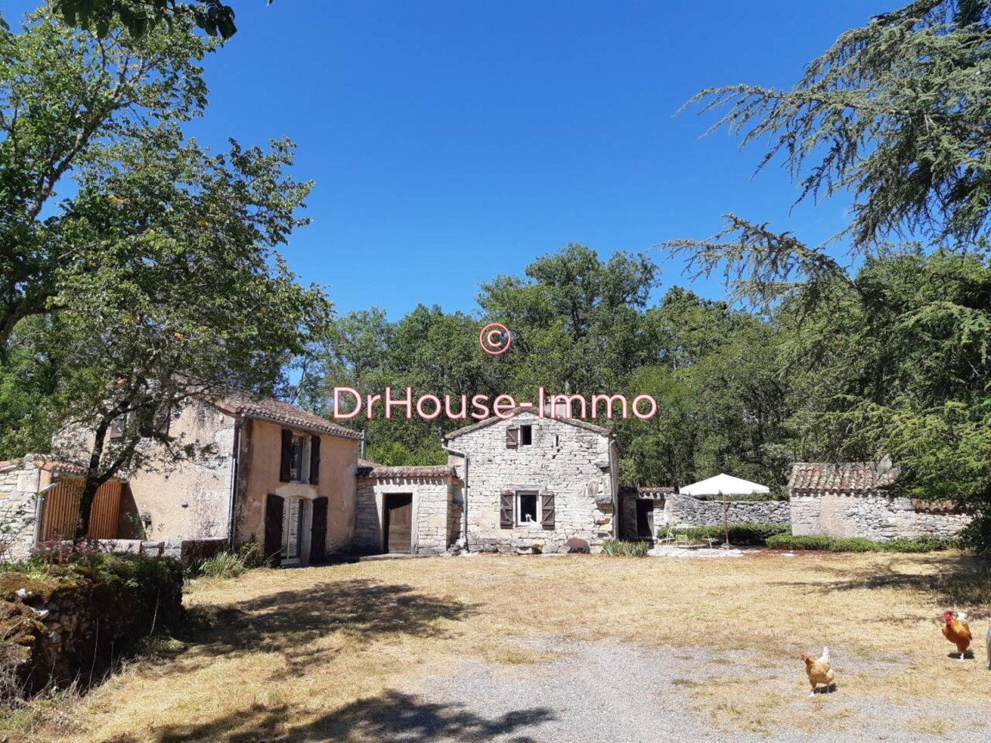 Maison 6 pièces de 173 m² - Crégols (46330)