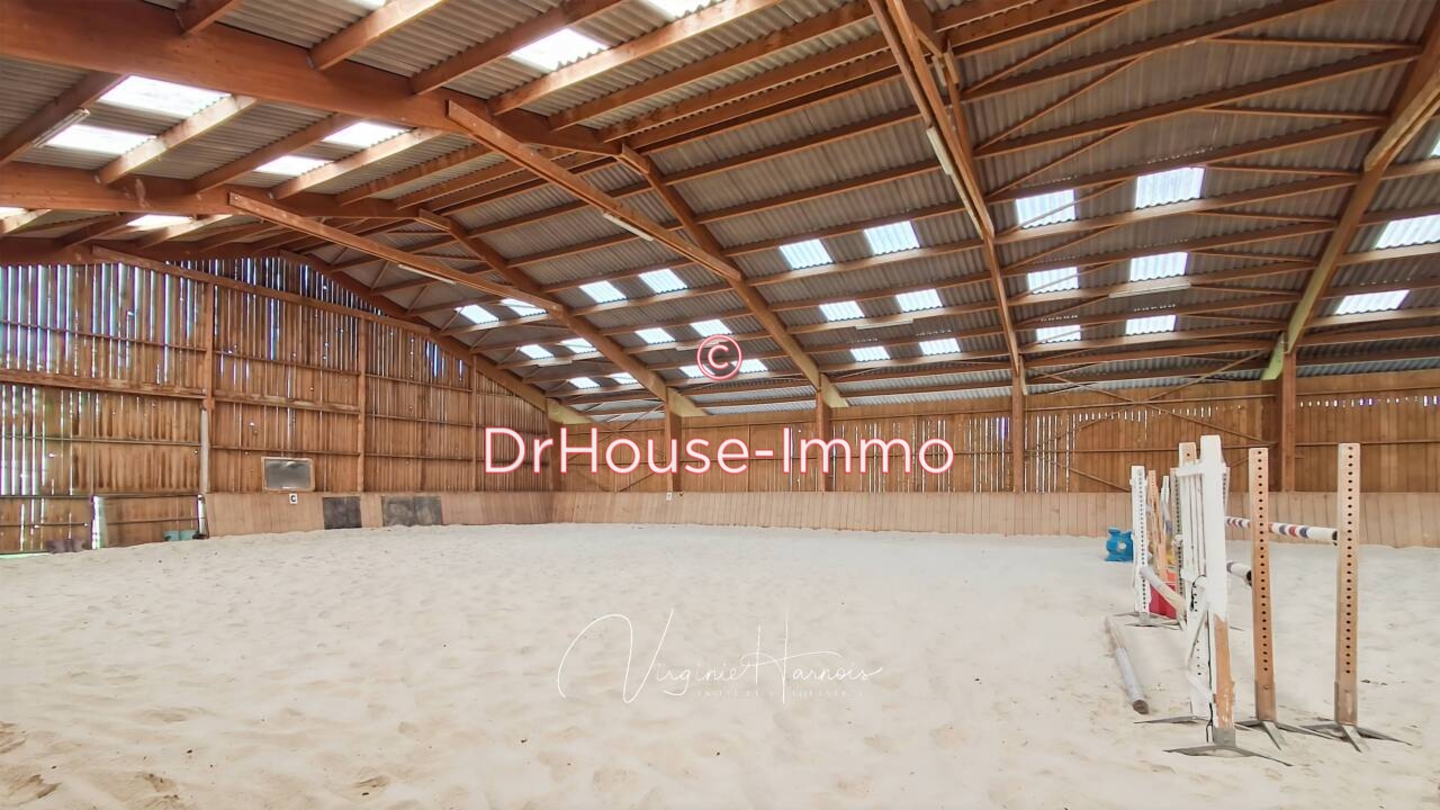 Maison 10 pièces de 295 m² - Athis-de-l'Orne (61430)