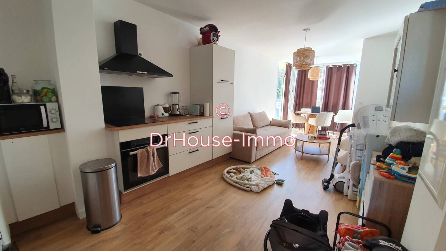 Appartement 2 pièces de 41 m² - Ajaccio (20000)