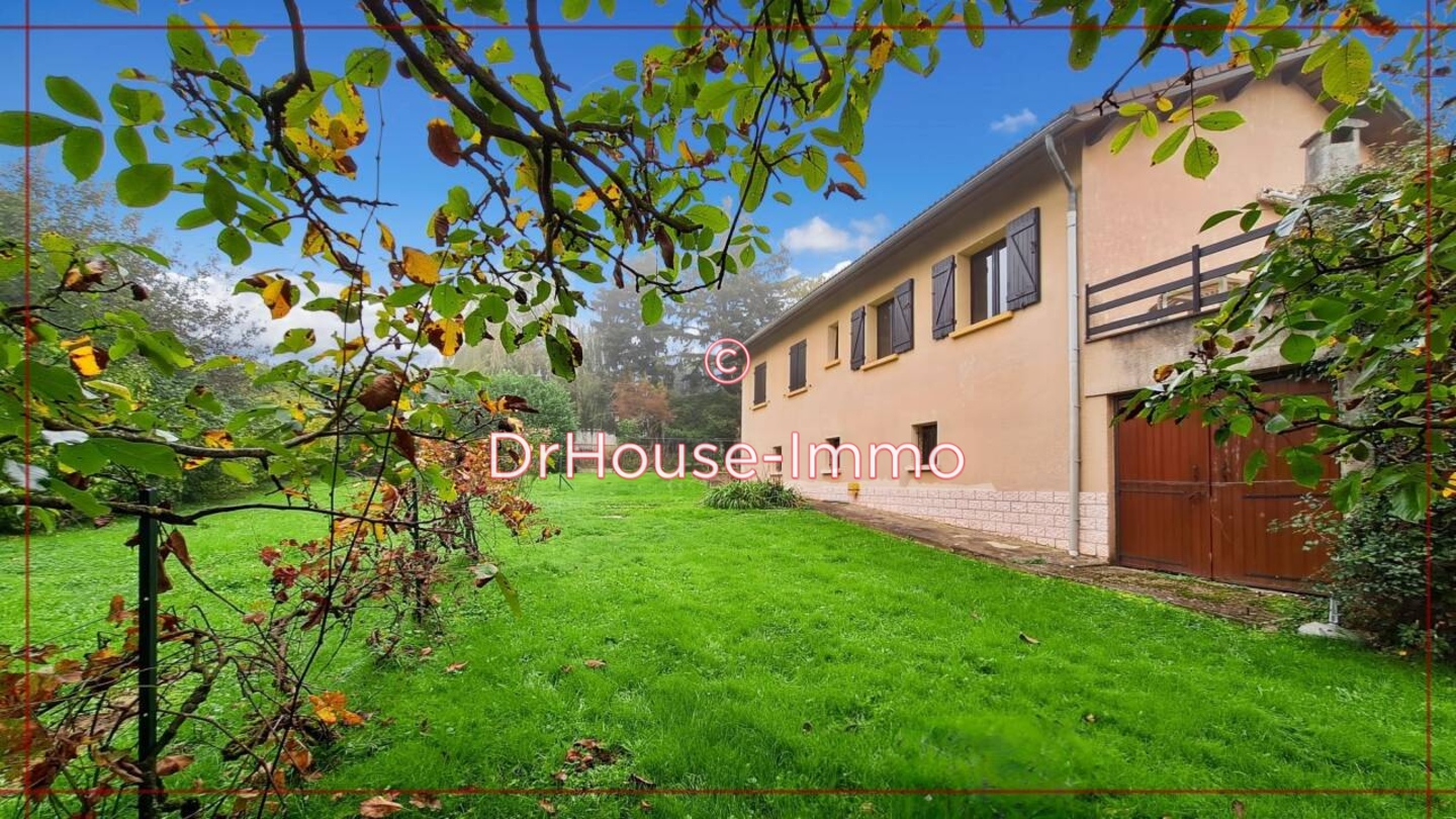 Maison 5 pièces de 100 m² - Luzinay (38200)