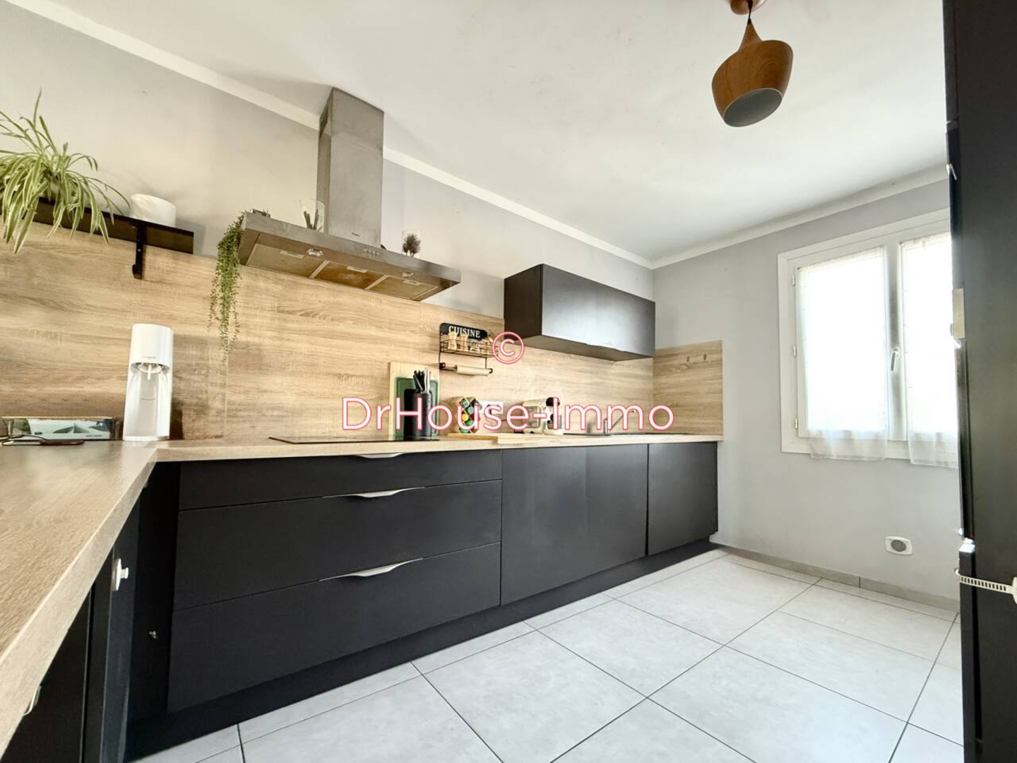 Maison 4 pièces de 123 m² - Saint-Estève (66240)