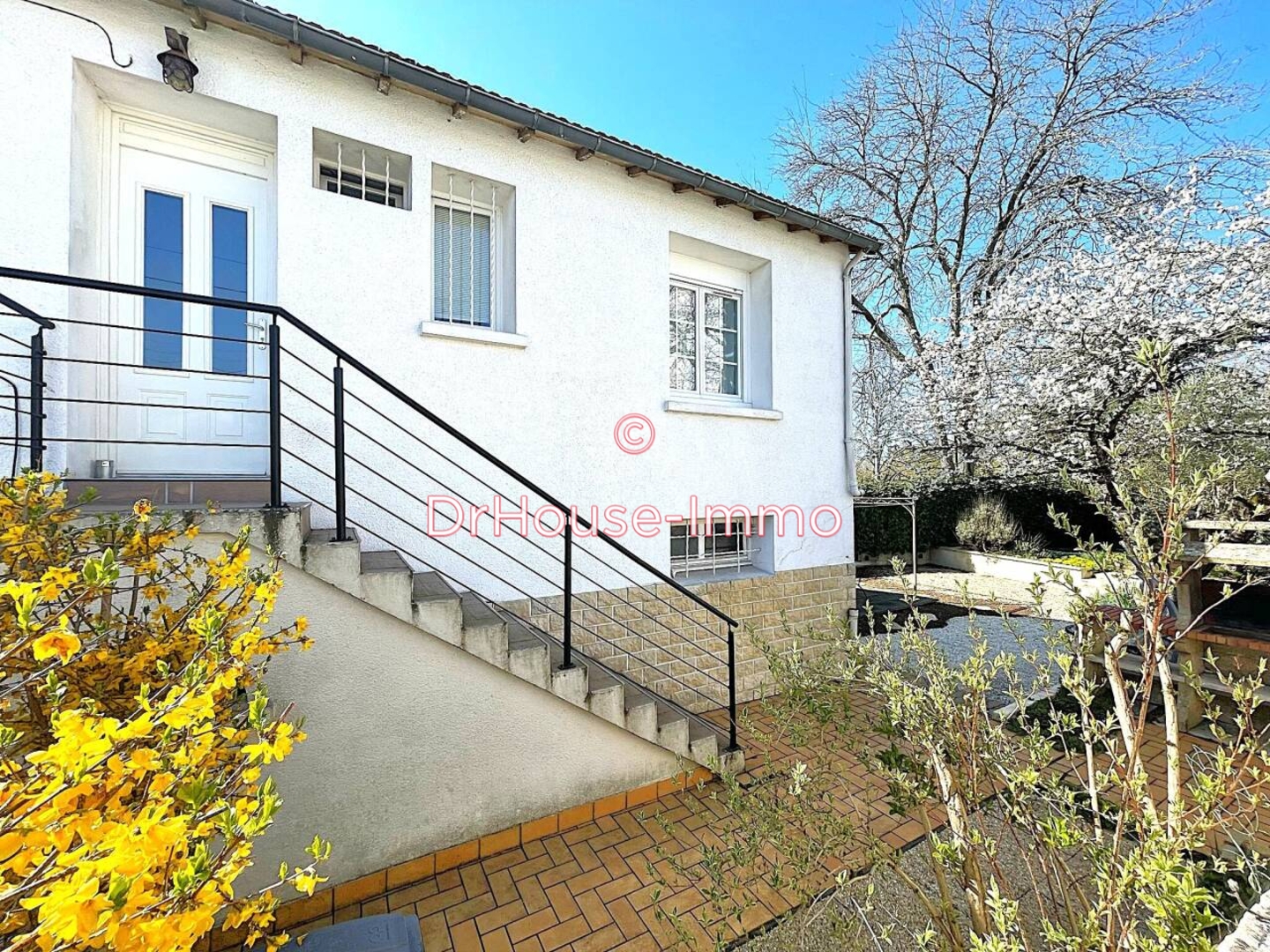 Maison 5 pièces de 130 m² - Poitiers (86000)