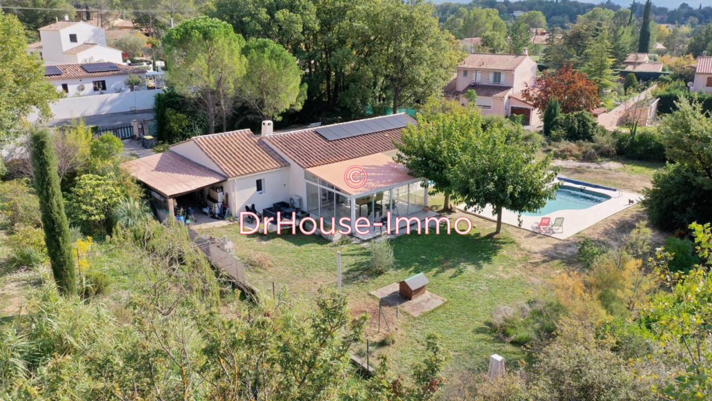 Maison 5 pièces de 142 m² - Garéoult (83136)