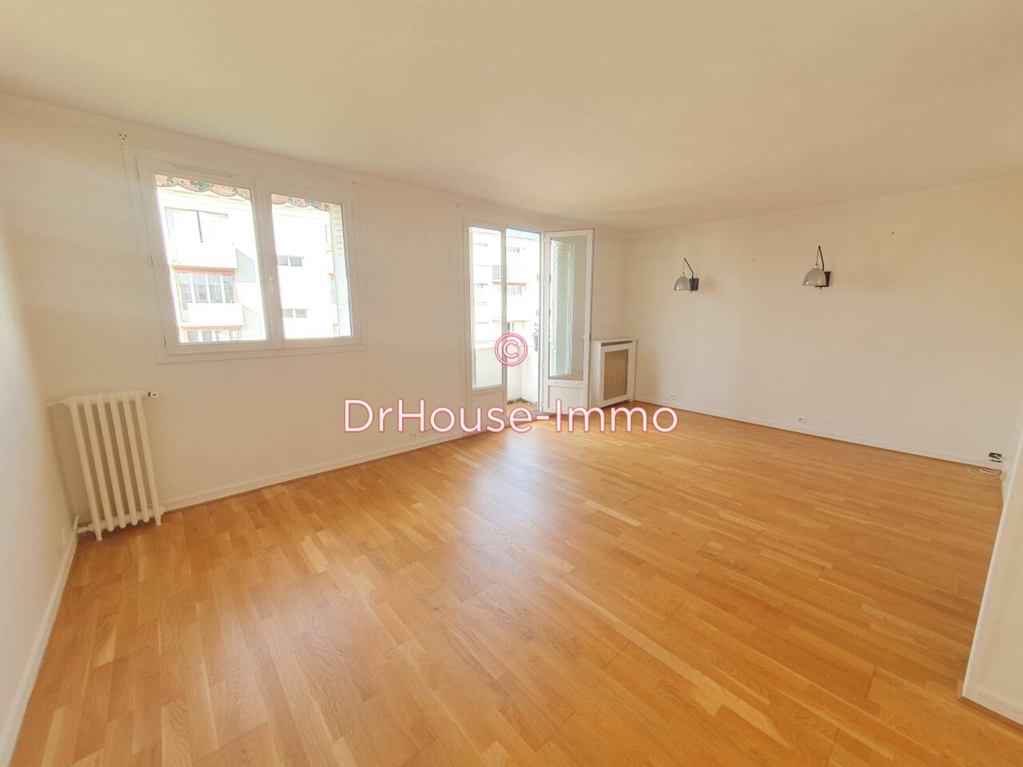 Appartement 3 pièces de 65 m² - Chatou (78400)