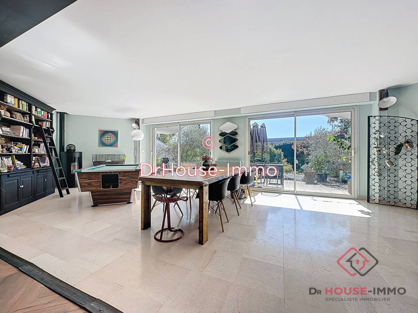 Maison 6 pièces de 188 m² - Périgueux (24000)