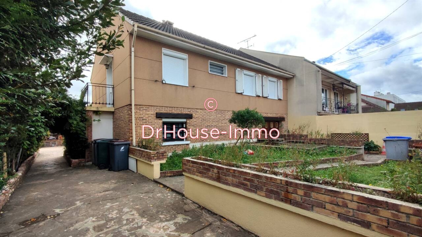 Maison 7 pièces de 130 m² - Argenteuil (95100)