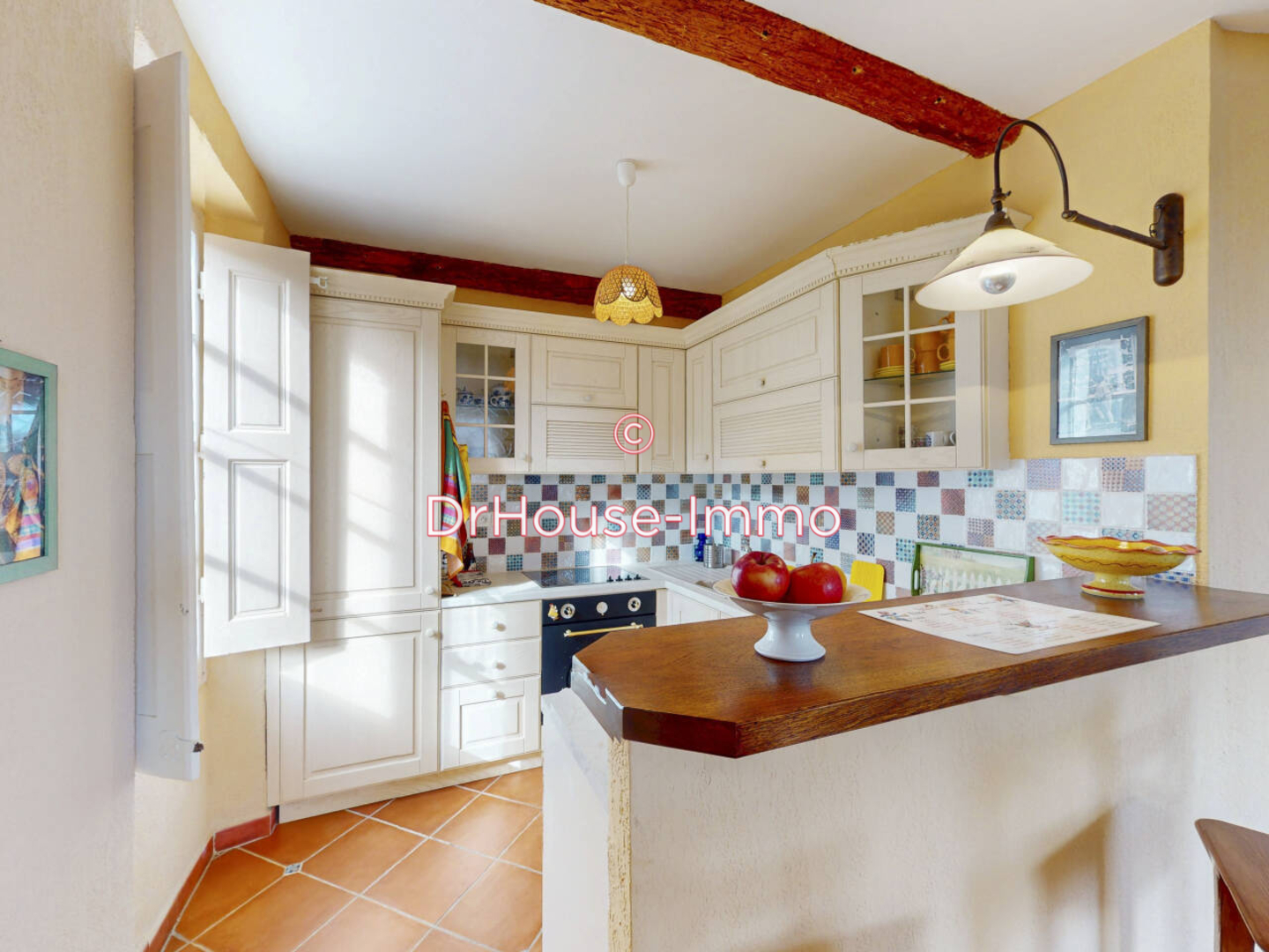 Maison 5 pièces de 105 m² - La Garde-Freinet (83680)