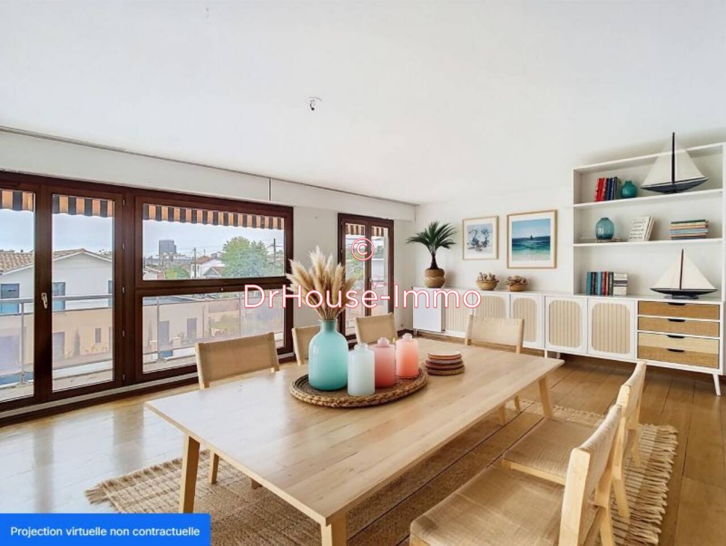 Appartement 4 pièces de 93 m² - Bordeaux (33200)