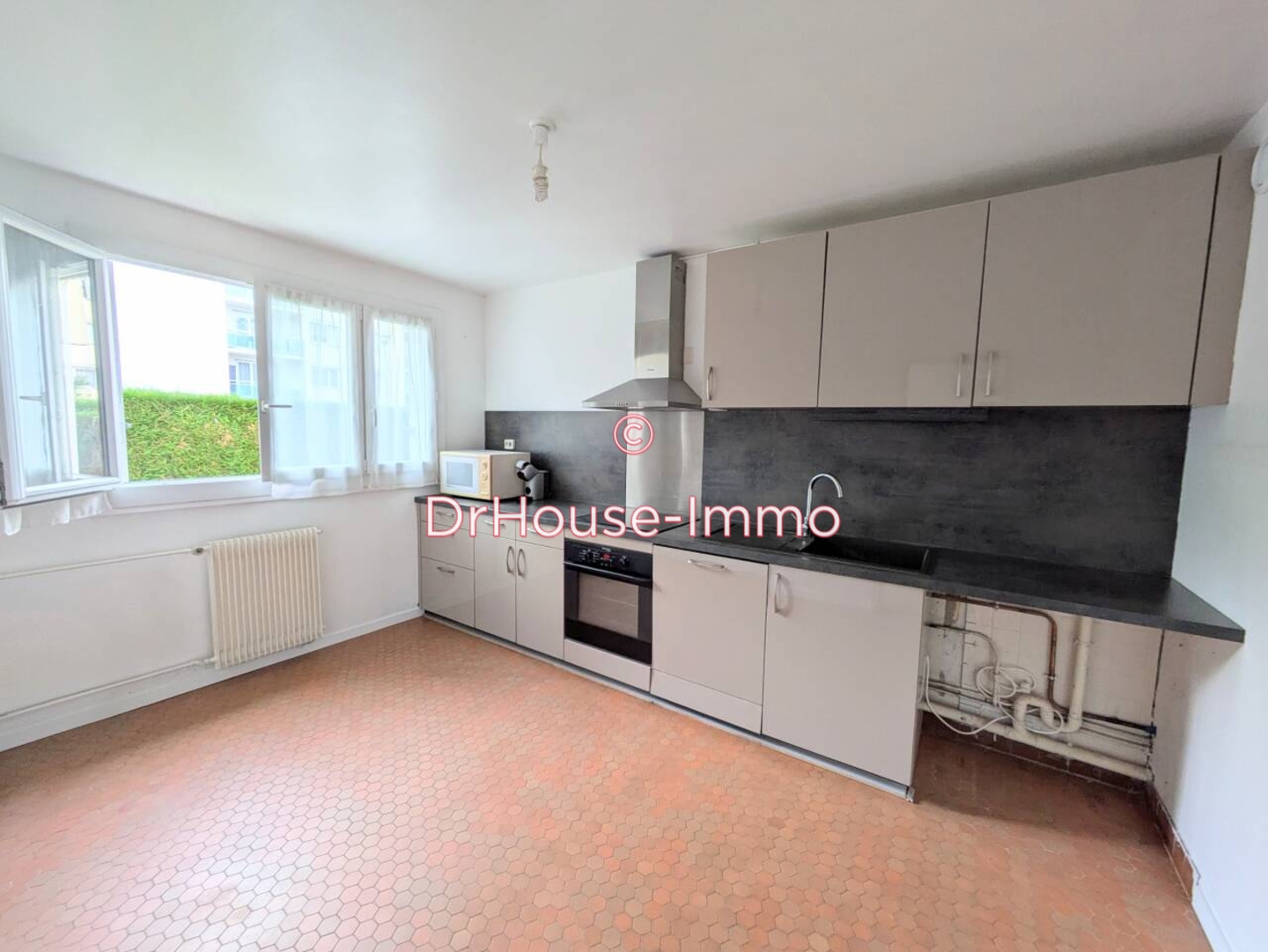 Appartement 4 pièces de 82 m² - Verneuil-sur-Seine (78480)