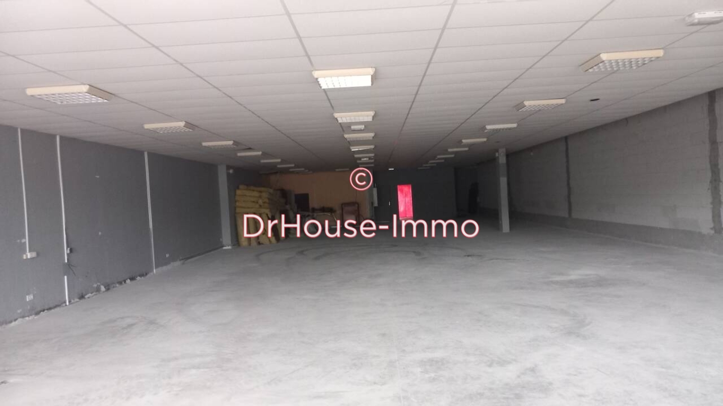 Commerce 4 pièces de 435 m² - Cussac-sur-Loire (43370)