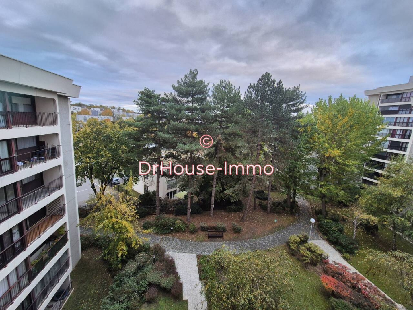 Appartement 2 pièces de 43 m² - Mureaux (78130)