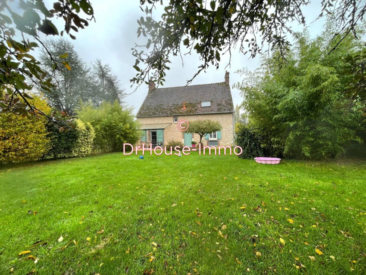 Maison 6 pièces de 161 m² - Montcresson (45700)