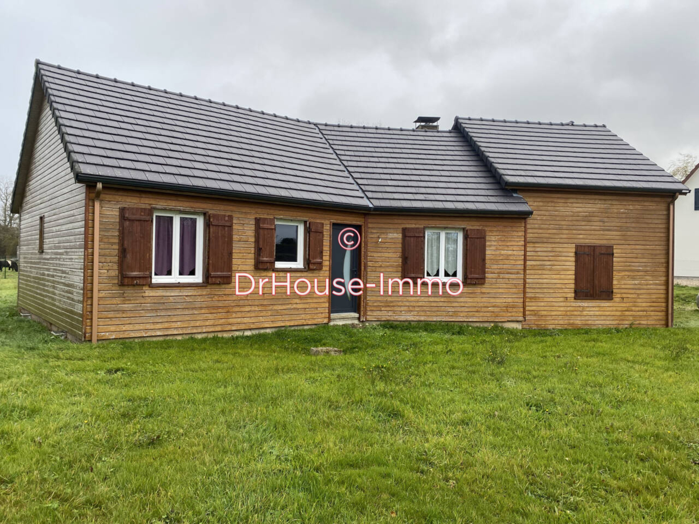 Maison 4 pièces de 89 m² - Notre-Dame-d'Aliermont (76510)