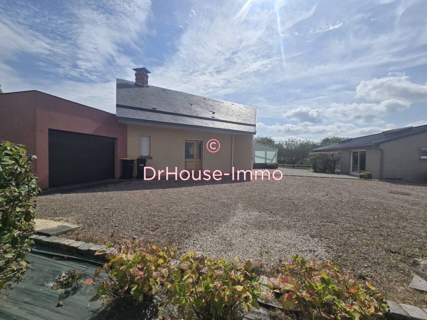 Maison 6 pièces de 175 m² - Rouxmesnil-Bouteilles (76370)