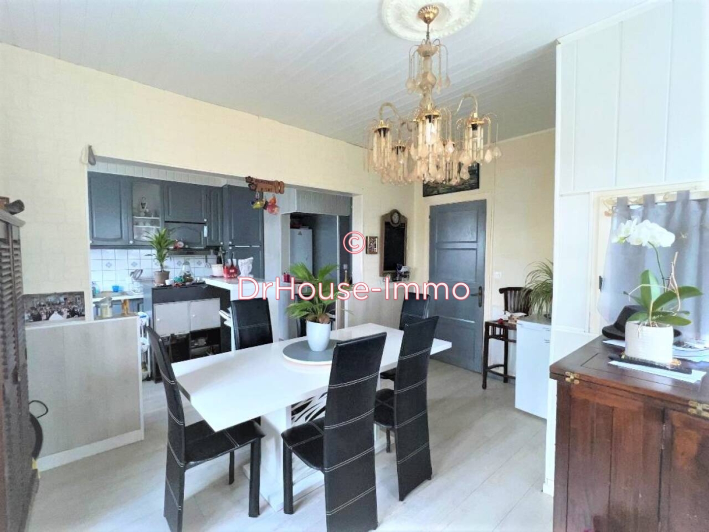 Maison 7 pièces de 110 m² - Flers (61100)