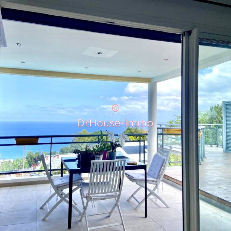 Maison 7 pièces de 160 m² - Possession (97419)