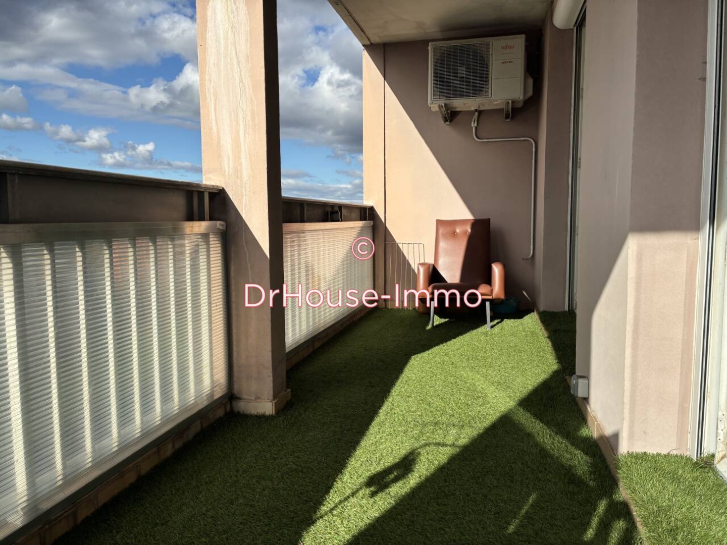 Appartement 5 pièces de 96 m² - Valence (26000)