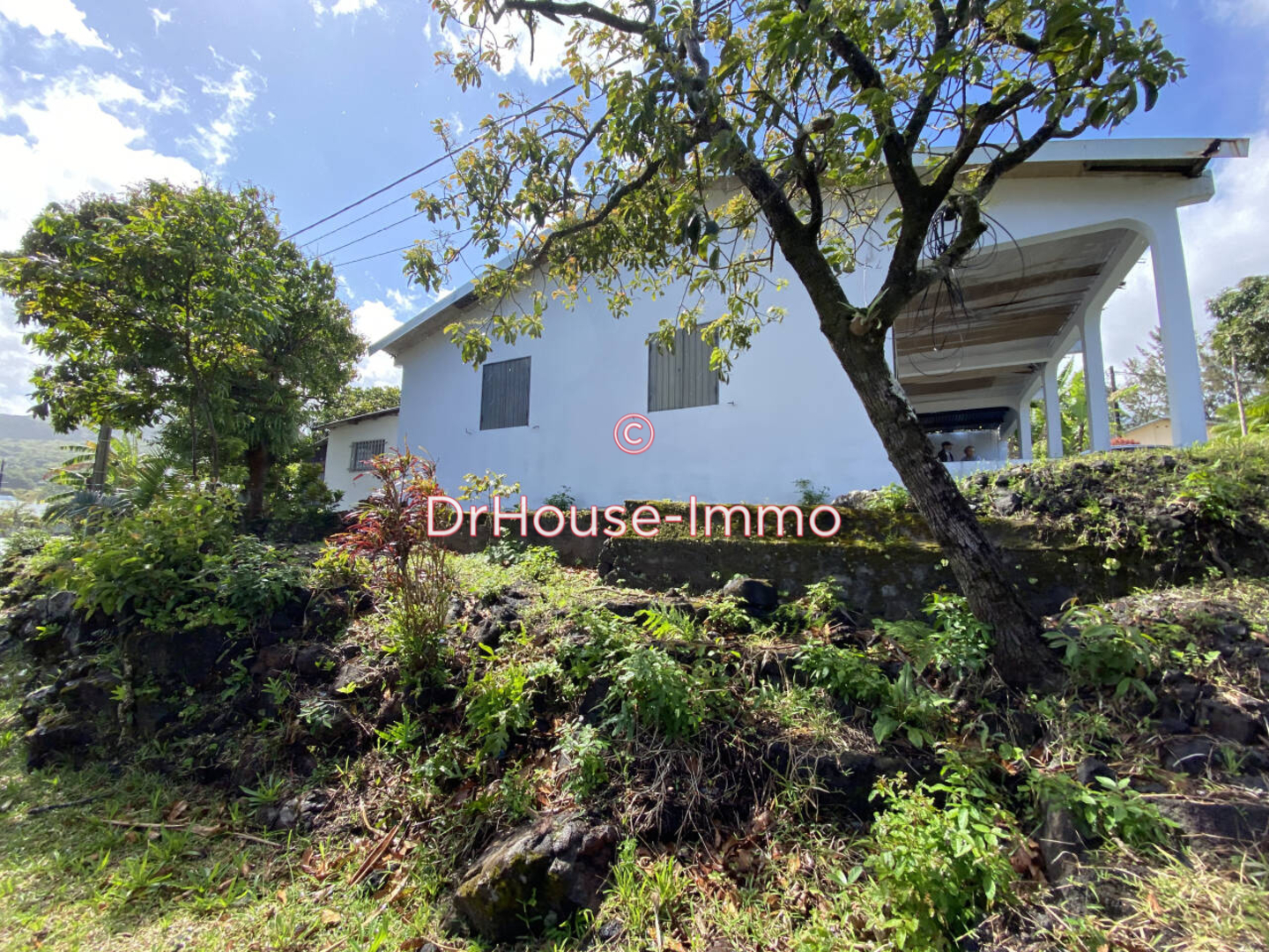 Maison 4 pièces de 77 m² - Saint-Philippe (97442)