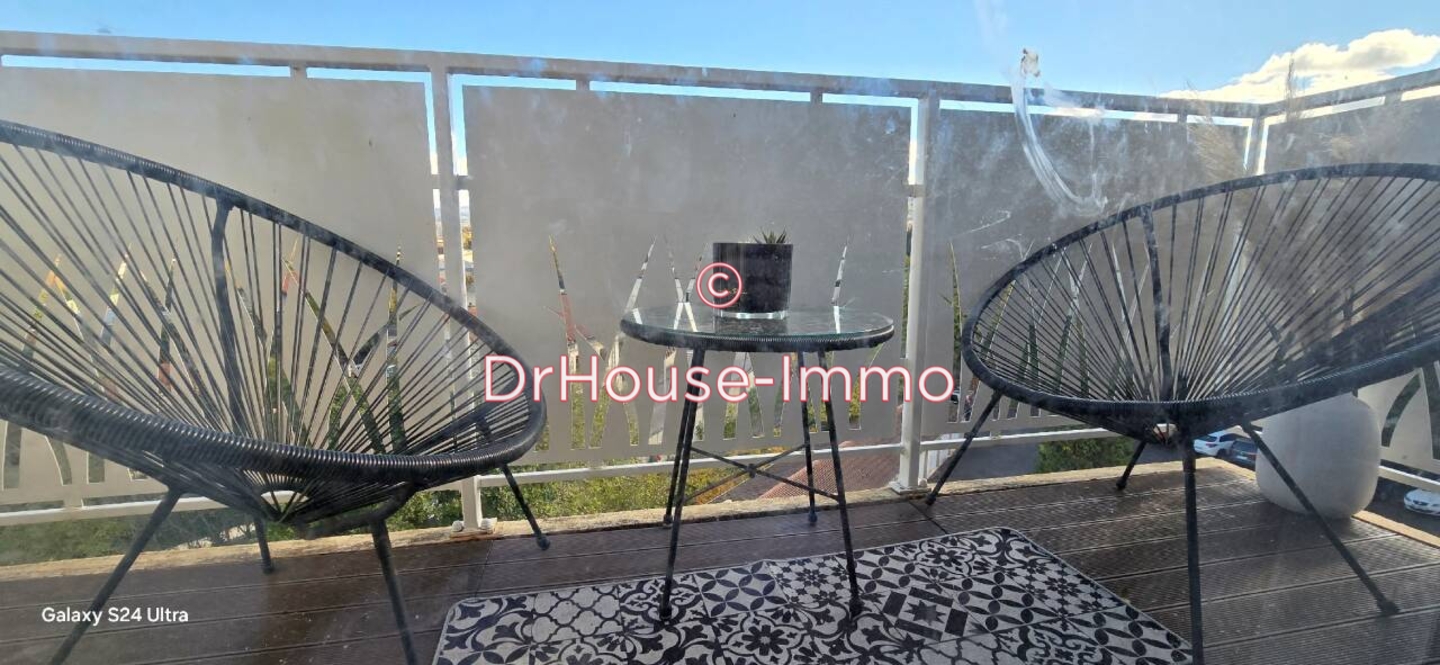 Appartement 3 pièces de 63 m² - Fraisses (42490)