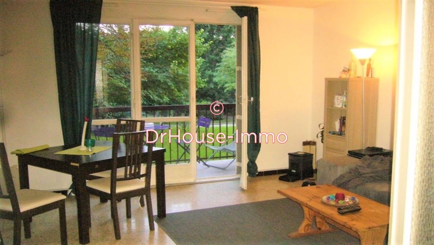 Appartement 3 pièces de 65 m² - Aix-en-Provence (13100)