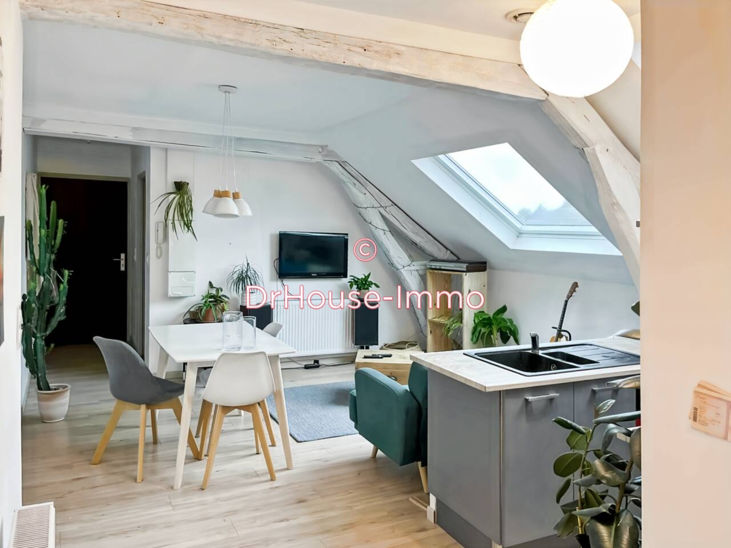 Appartement 2 pièces de 39 m² - Troyes (10000)