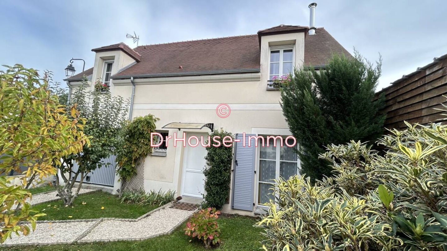 Maison 4 pièces de 85 m² - Bombon (77720)