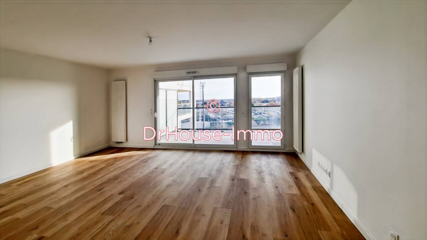 Appartement 3 pièces de 65 m² - Vannes (56000)