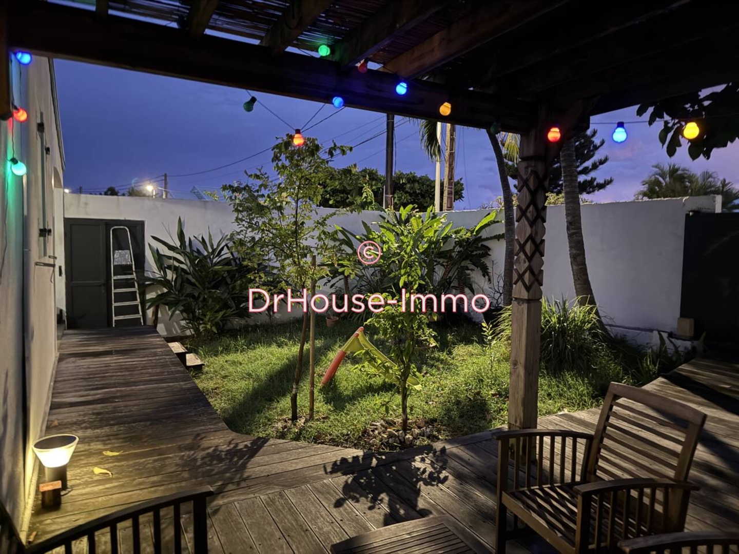 Maison 4 pièces de 85 m² - Gosier (97190)