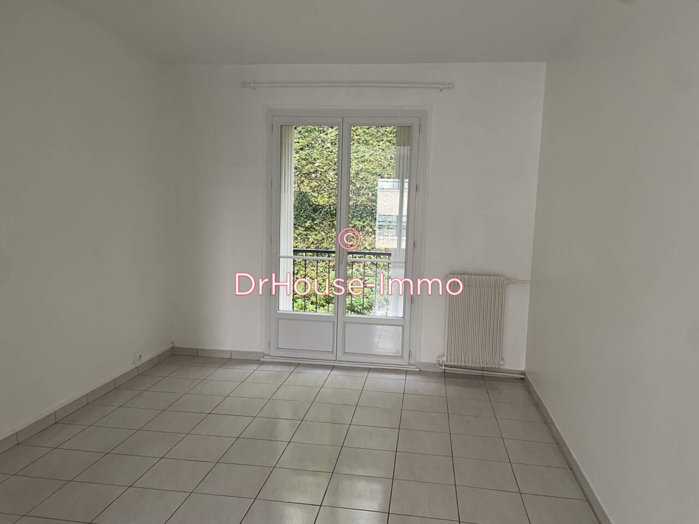 Appartement 3 pièces de 60 m² - Angoulême (16000)