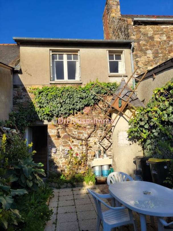 Maison 2 pièces de 56 m² - Le Vivier-sur-Mer (35960)