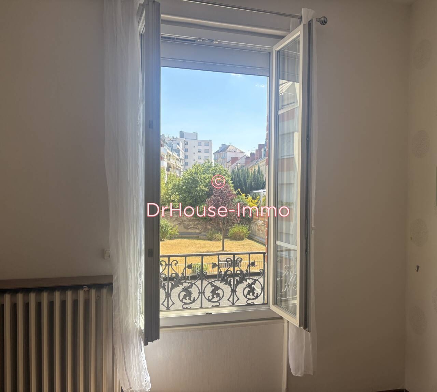 Maison 5 pièces de 150 m² - Vichy (03200)