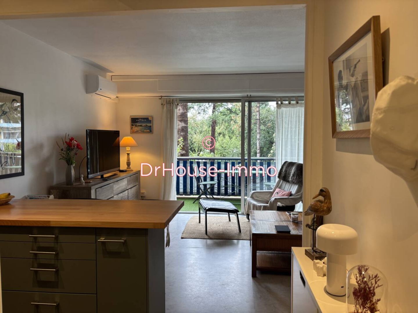 Appartement 1 pièce de 30 m² - Antibes (06600)