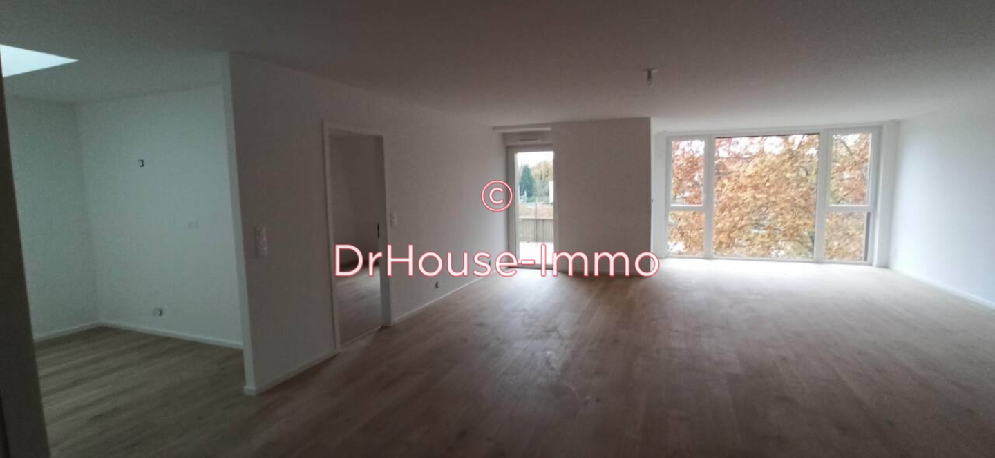 Appartement 5 pièces de 129 m² - Mulhouse (68100)