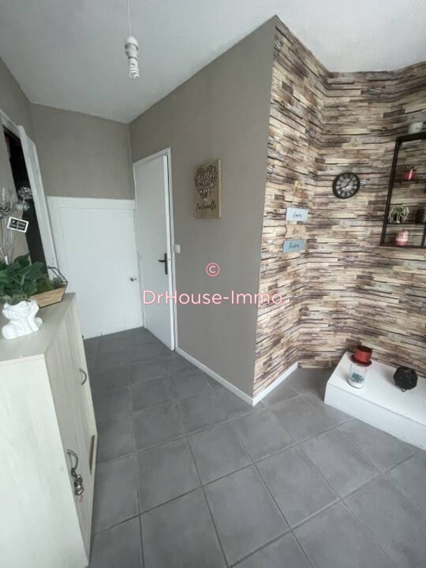 Maison 3 pièces de 69 m² - Vignoux-sur-Barangeon (18500)