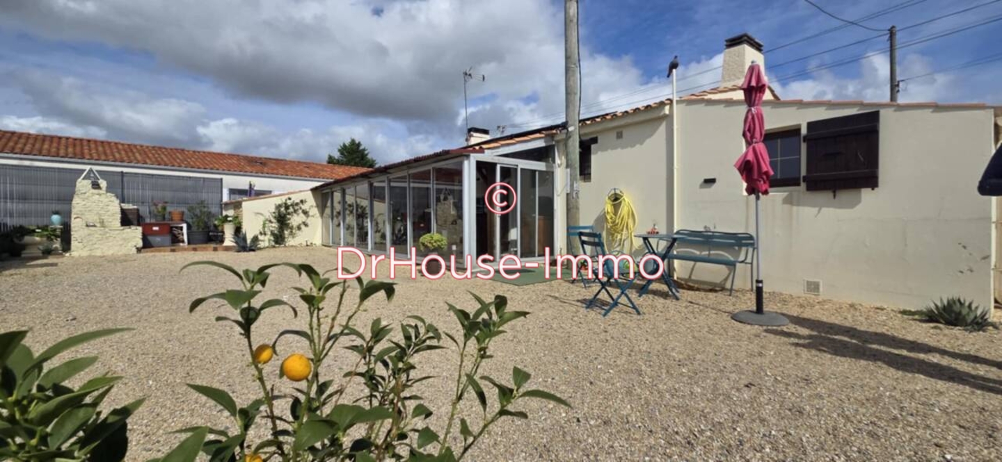 Maison 4 pièces de 82 m² - Champagné-les-Marais (85450)