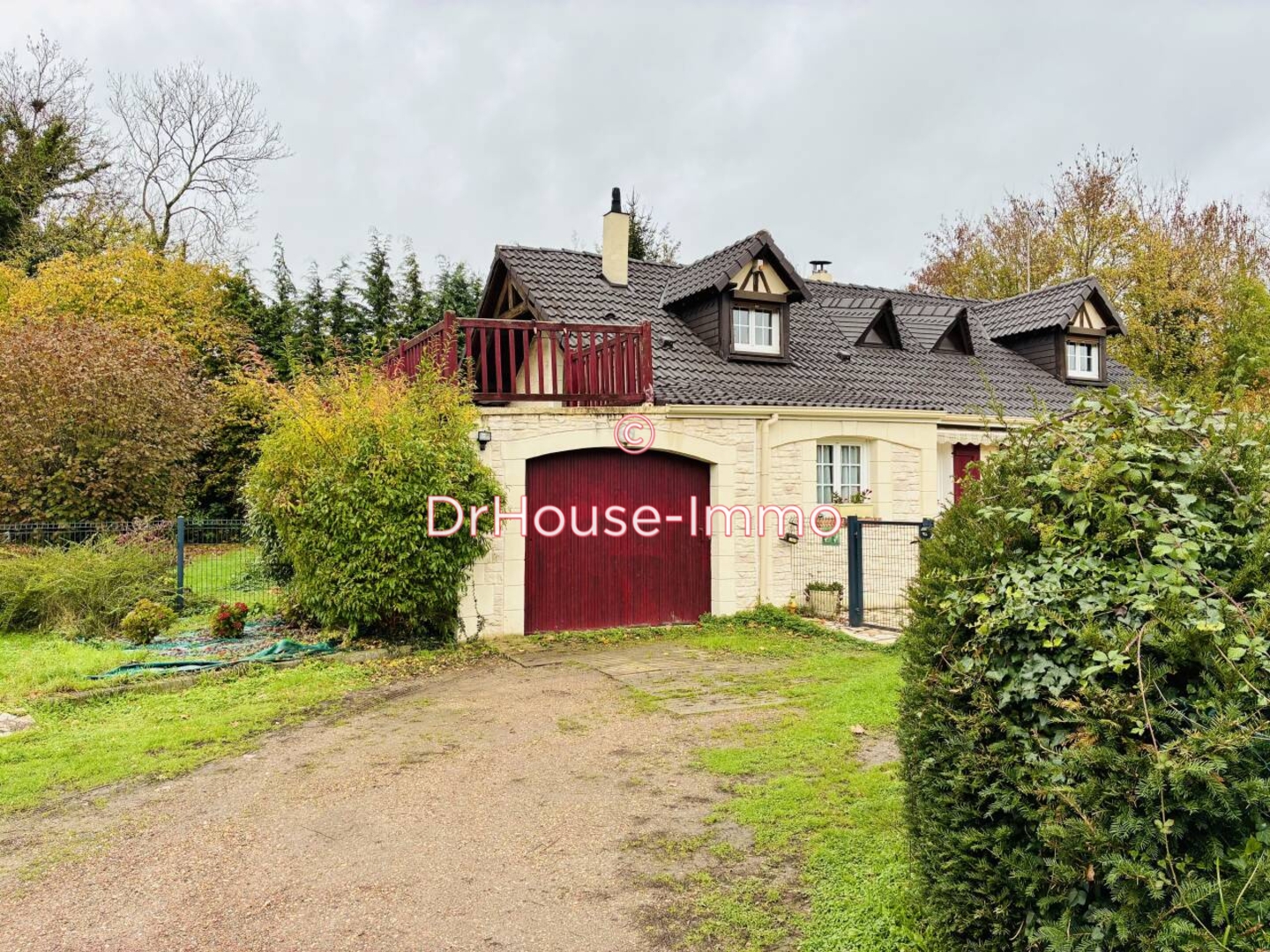 Maison 7 pièces de 145 m² - Malaunay (76770)