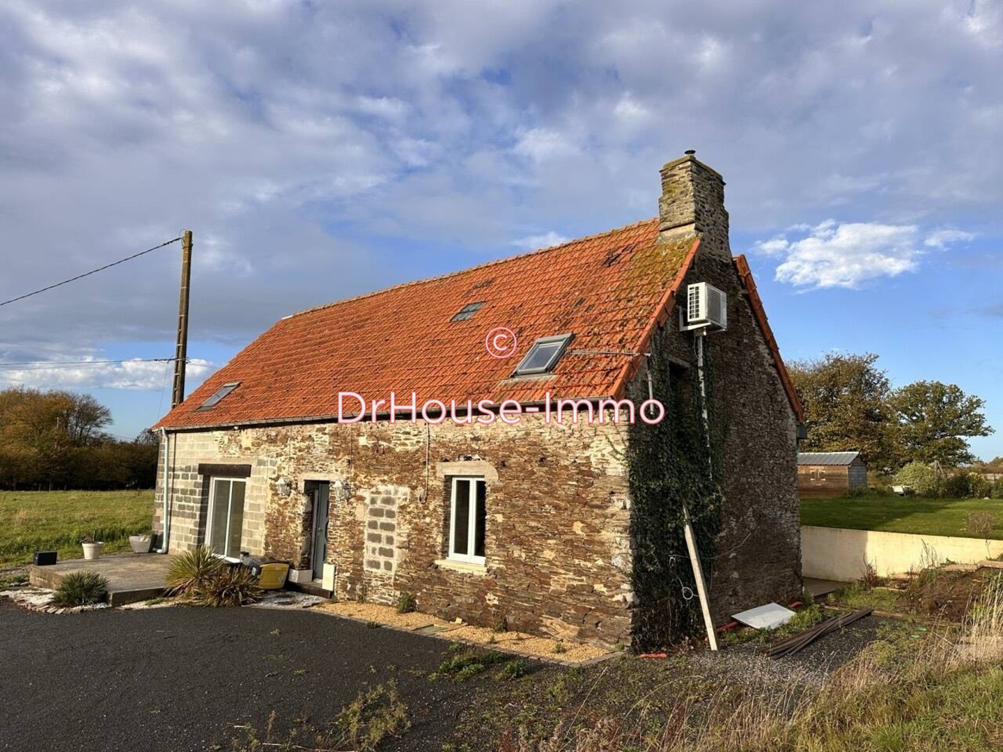 Maison 5 pièces de 140 m² - Planquery (14490)