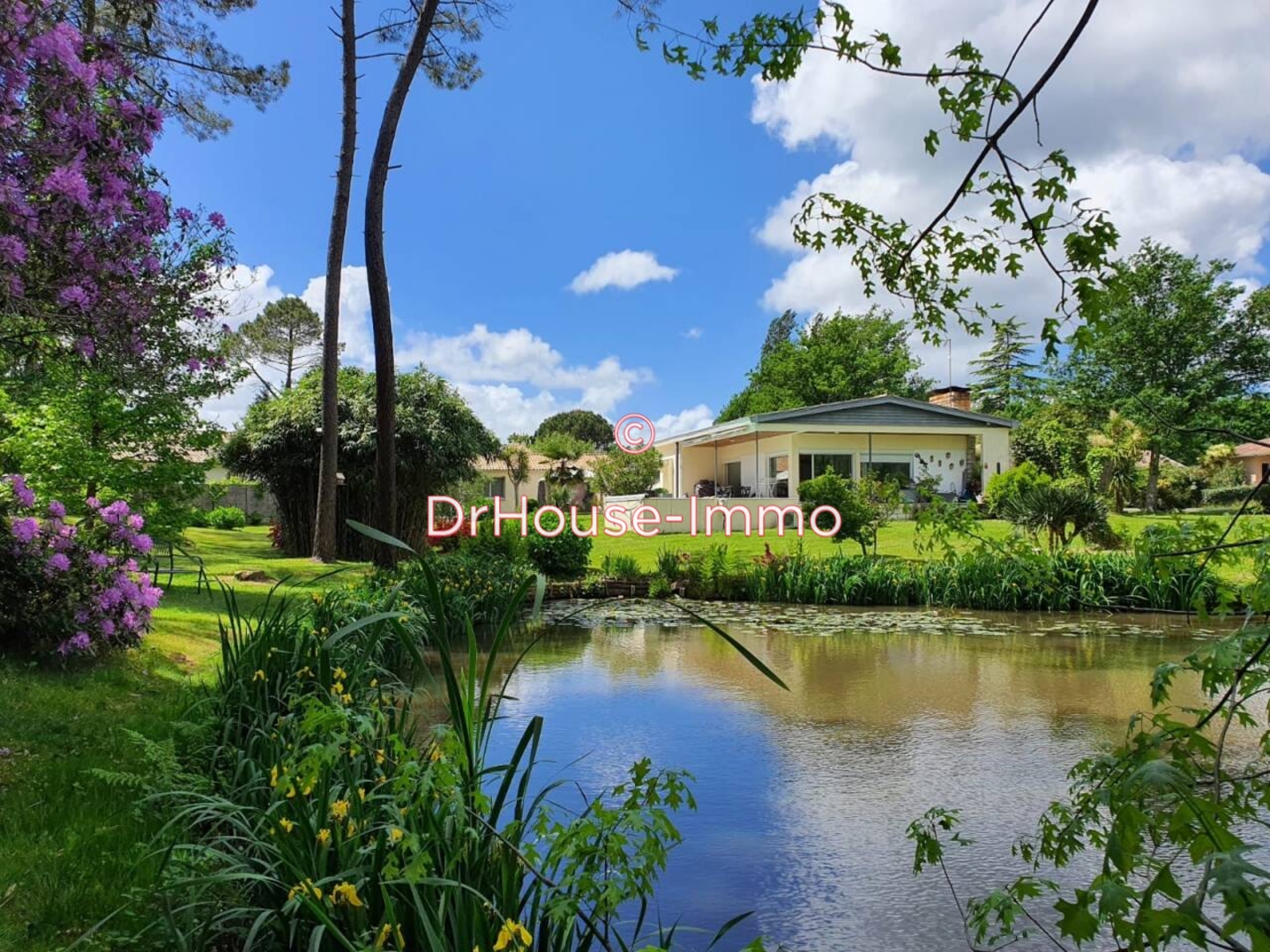 Maison 6 pièces de 185 m² - Oeyreluy (40180)