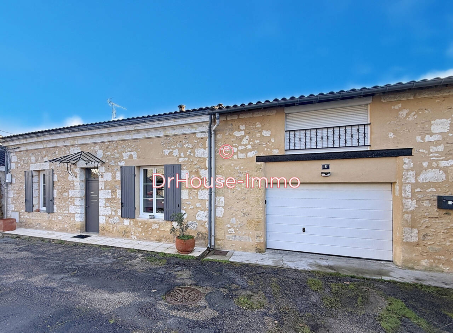 Maison 6 pièces de 201 m² - Bergerac (24100)