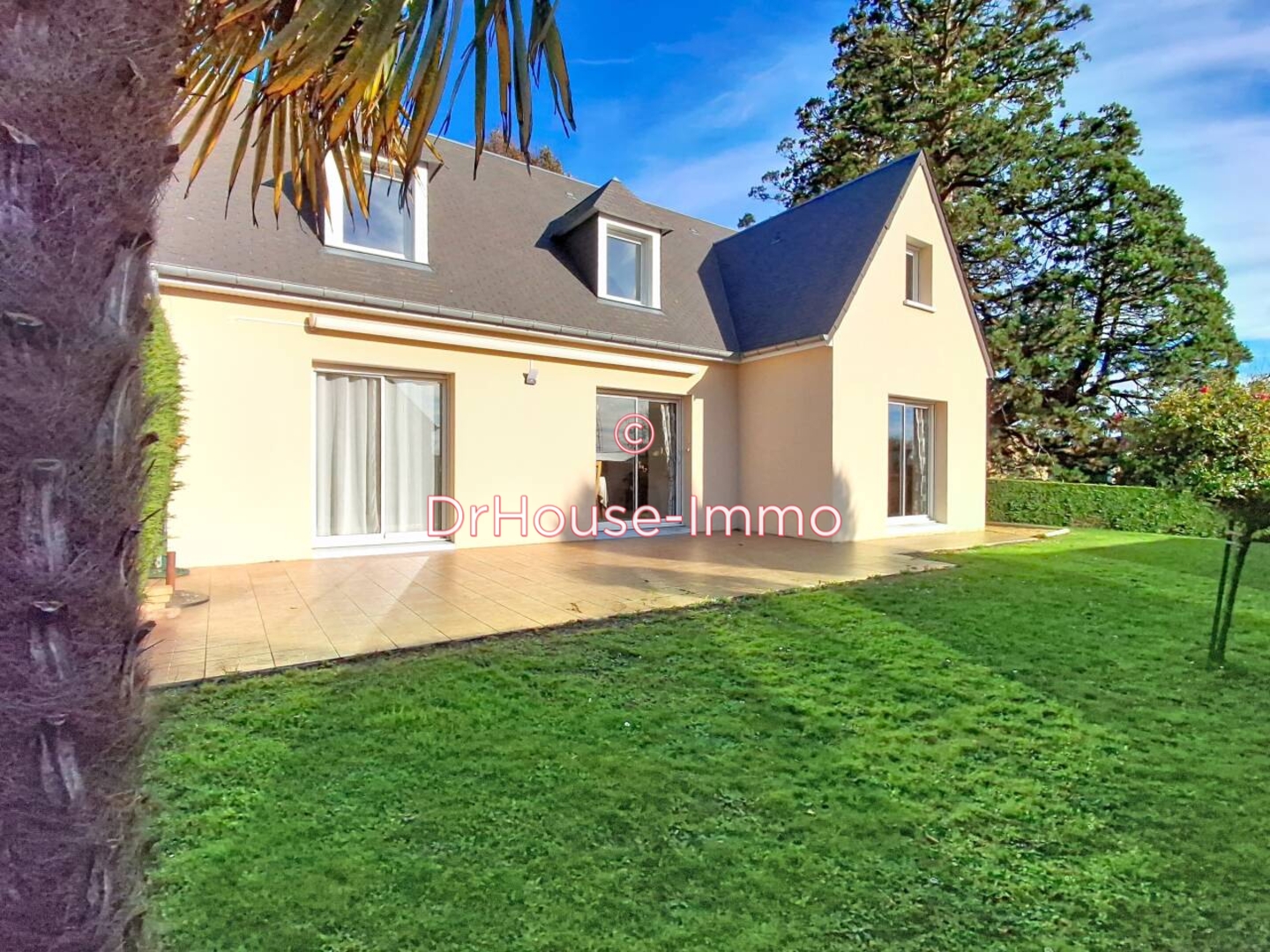 Maison 7 pièces de 153 m² - Saint-Senier-sous-Avranches (50300)