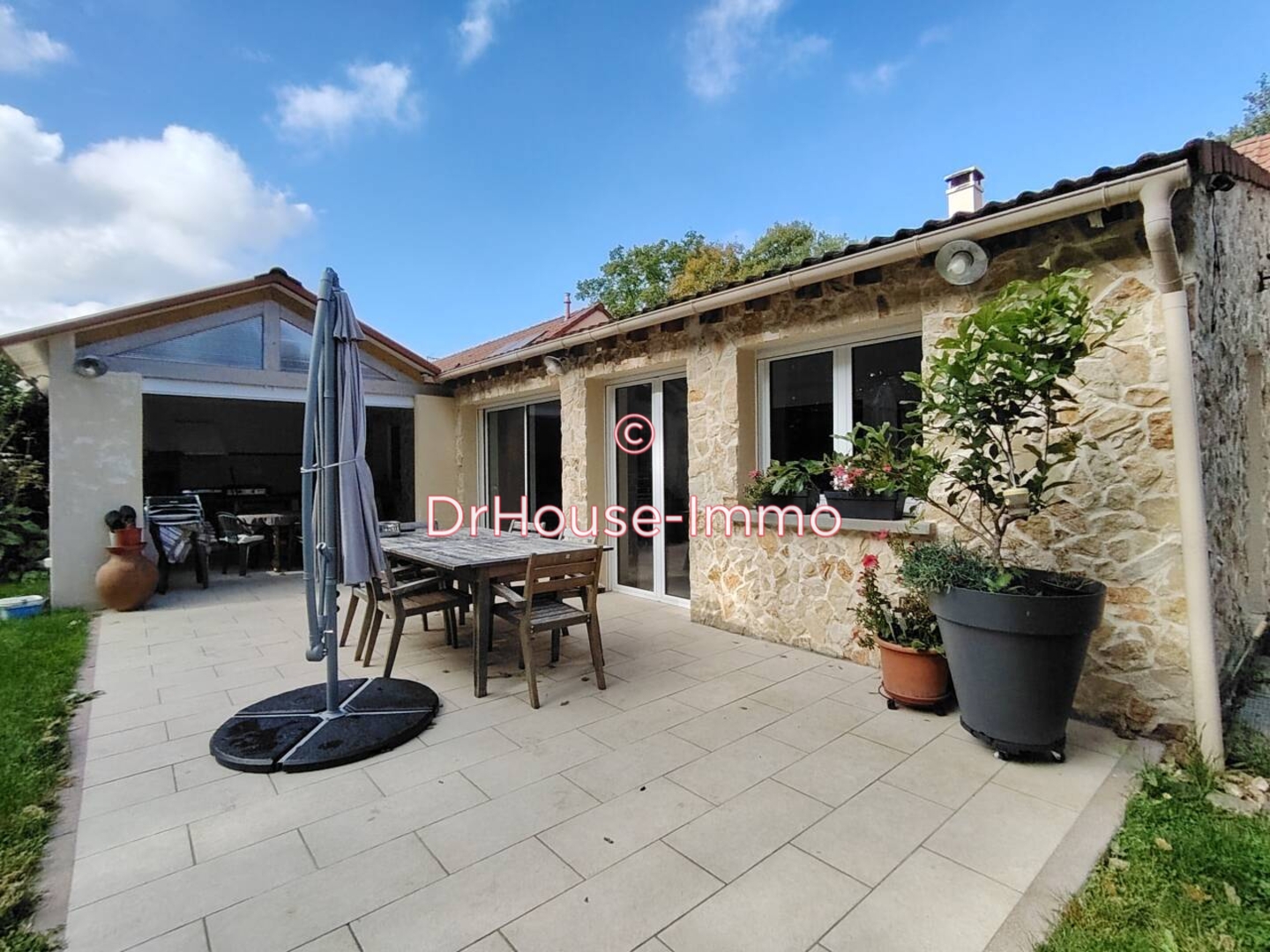 Maison 8 pièces de 145 m² - Montargis (45200)