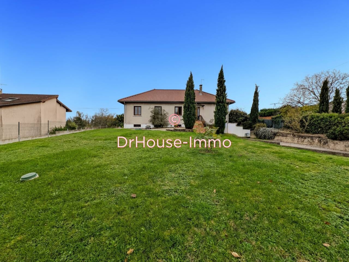 Maison 5 pièces de 125 m² - Pérouges (01800)