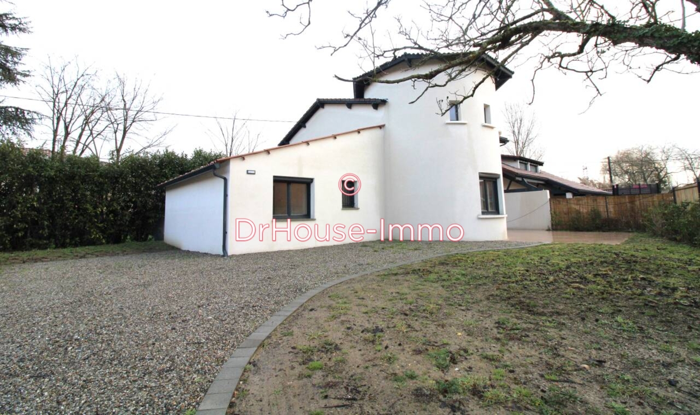 Maison 5 pièces de 132 m² - Roques (31120)